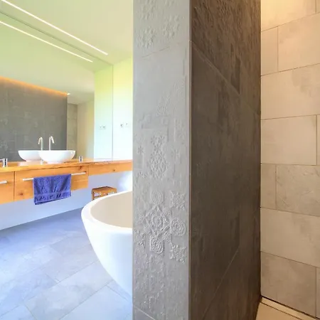 Anka Villa *