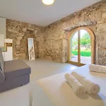 Villa Anka